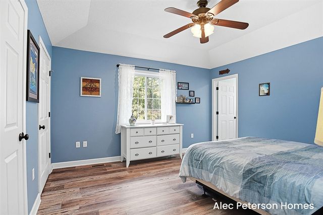 6666 Minard Drive, Muskegon, MI 49442