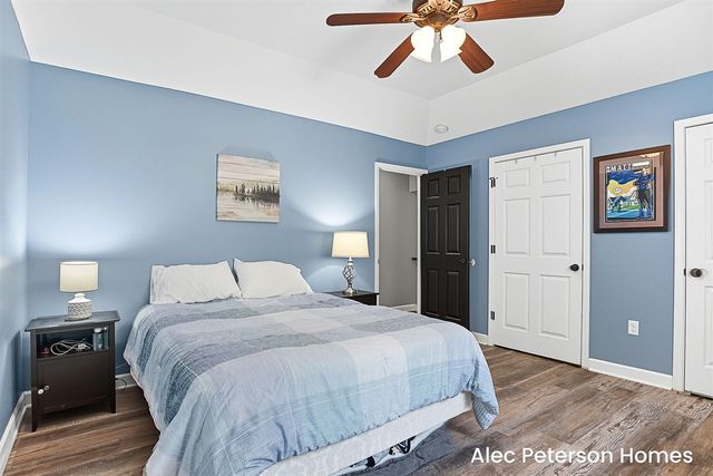 6666 Minard Drive, Muskegon, MI 49442