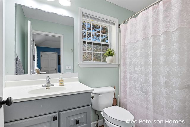 6666 Minard Drive, Muskegon, MI 49442