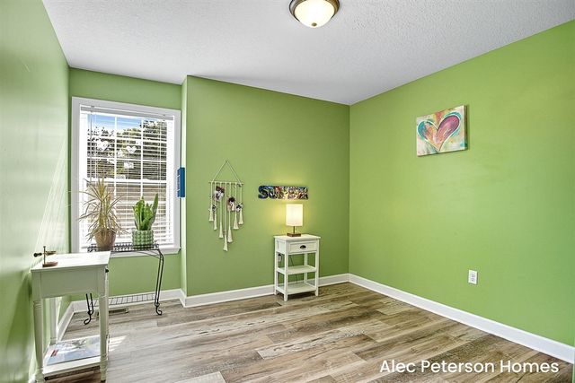 6666 Minard Drive, Muskegon, MI 49442