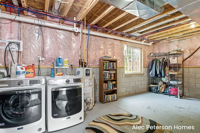 6666 Minard Drive, Muskegon, MI 49442