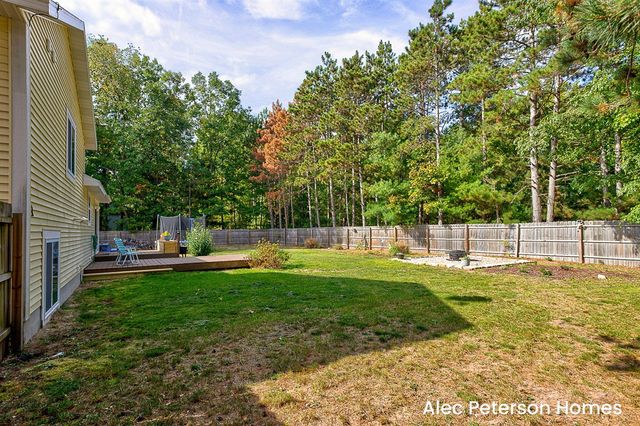 6666 Minard Drive, Muskegon, MI 49442