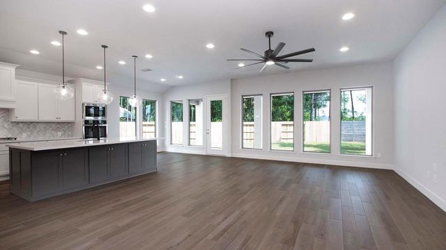 17804 Parnassum Path, Conroe, TX 77302