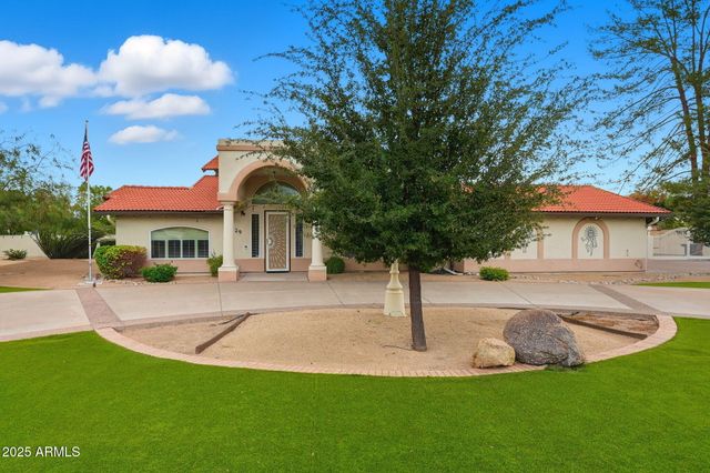 8629 S STANLEY Place, Tempe, AZ 85284