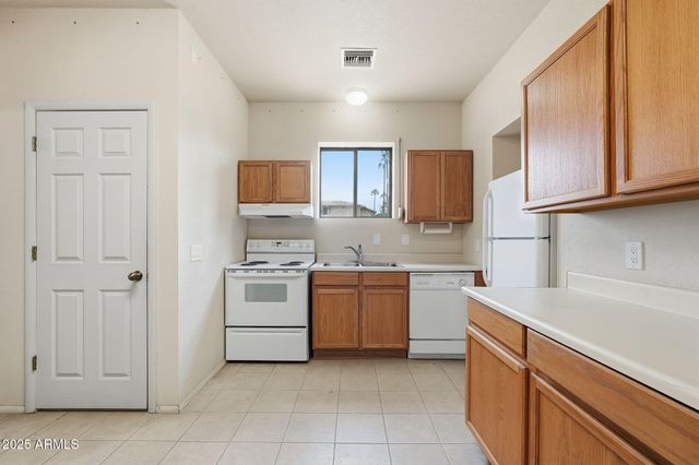 8629 S STANLEY Place, Tempe, AZ 85284