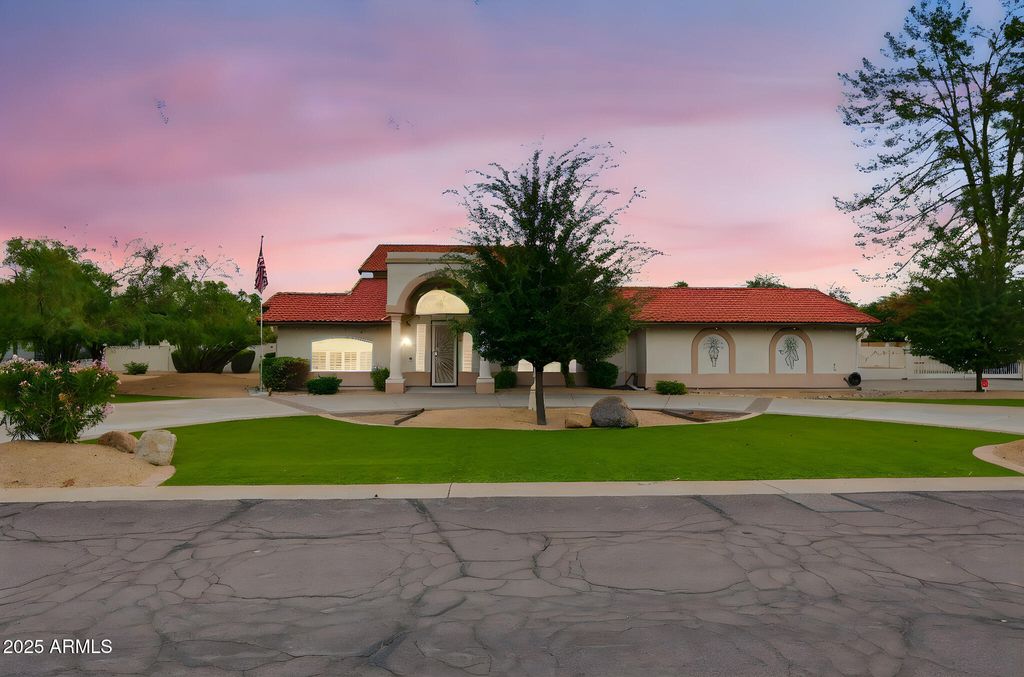 8629 S STANLEY Place, Tempe, AZ 85284