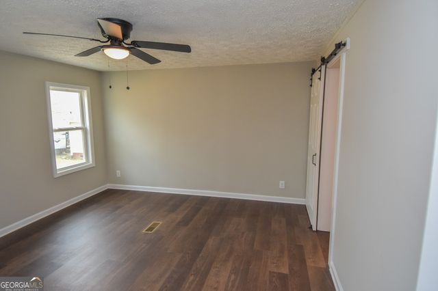 205 Bradley Road, Jackson, GA 30233