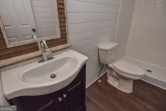 205 Bradley Road, Jackson, GA 30233