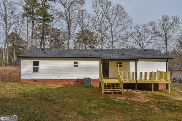 205 Bradley Road, Jackson, GA 30233