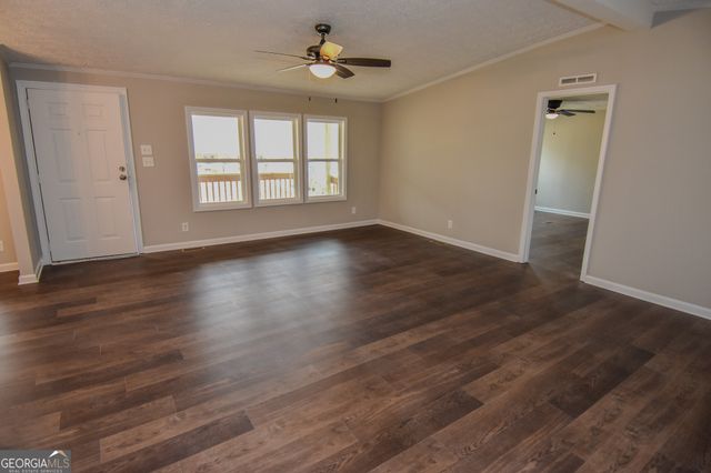 205 Bradley Road, Jackson, GA 30233