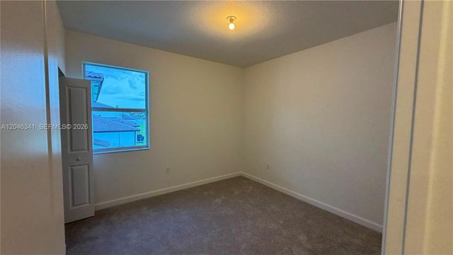 2475 SE 29th Drive, Homestead, FL 33035