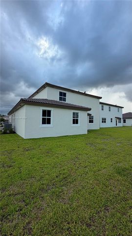 2475 SE 29th Drive, Homestead, FL 33035