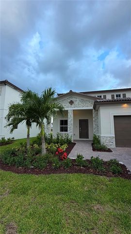 2475 SE 29th Drive, Homestead, FL 33035
