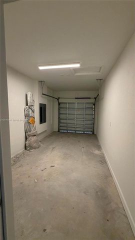 2475 SE 29th Drive, Homestead, FL 33035
