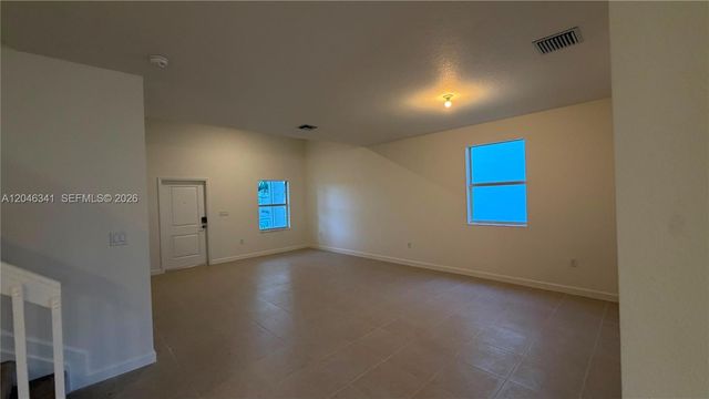 2475 SE 29th Drive, Homestead, FL 33035