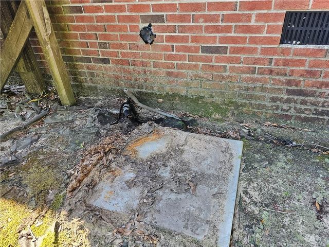 8005 Twisted Oaks Drive, Fayetteville, NC 28312