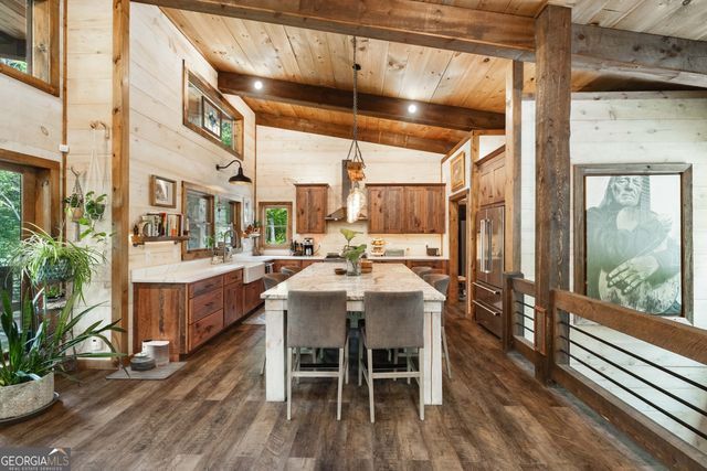 195 Moonshine Way, Blue Ridge, GA 30513
