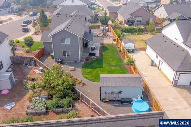 208 NE Alder Ct, Sublimity, OR 97385