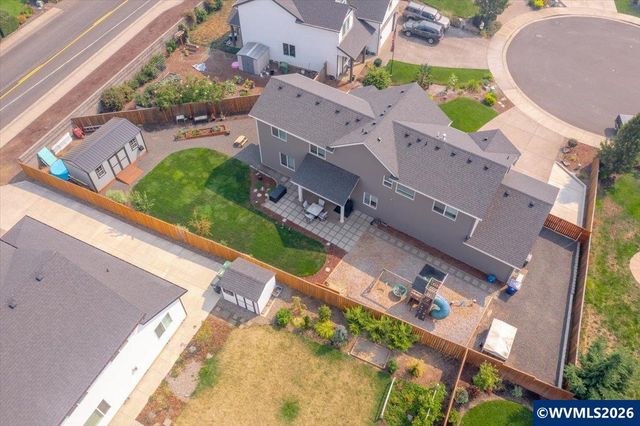 208 NE Alder Ct, Sublimity, OR 97385