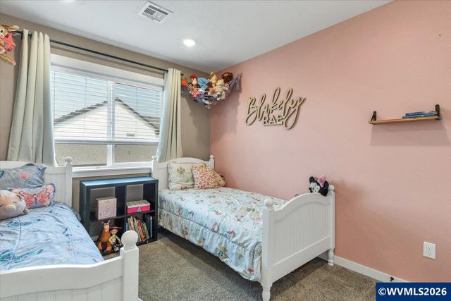 208 NE Alder Ct, Sublimity, OR 97385