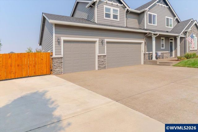 208 NE Alder Ct, Sublimity, OR 97385