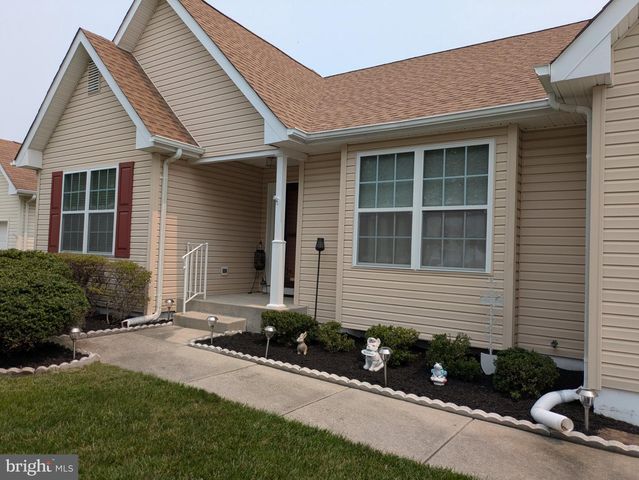 515 HOWEY DR, Mullica Hill, NJ 08062