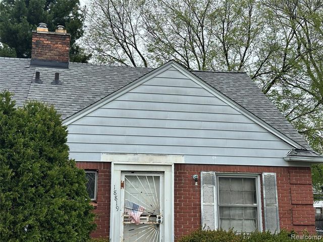 18819 Moross Road, Detroit, MI 48224