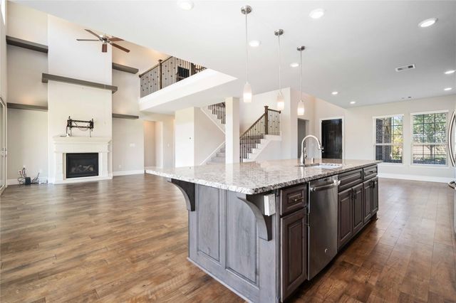 2710 Big Vine Court, Sienna Plantation, TX 77459