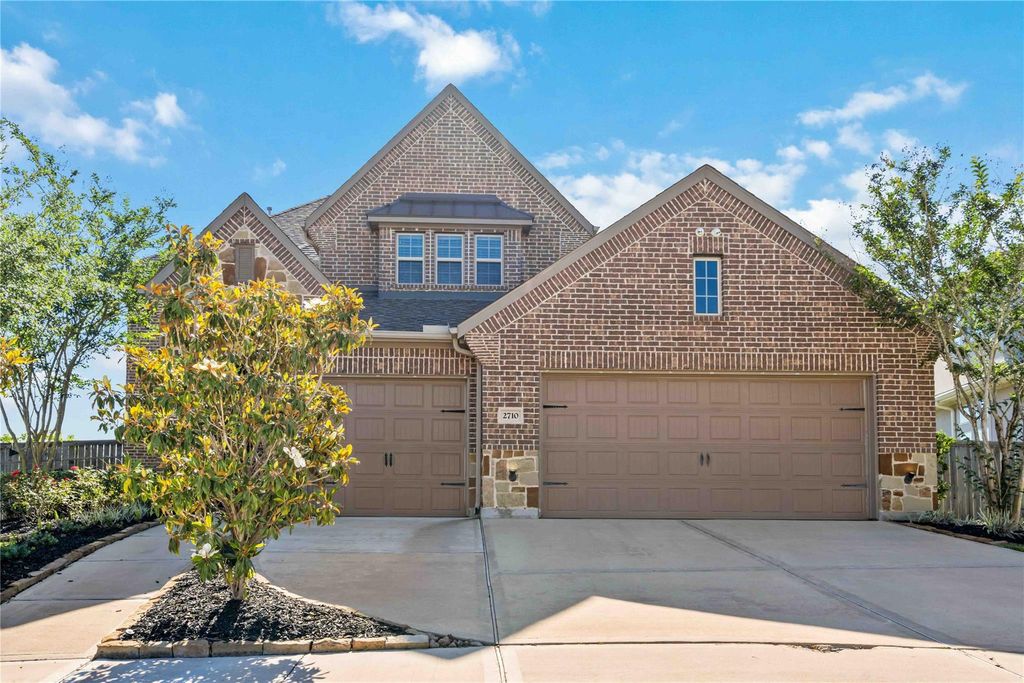 2710 Big Vine Court, Sienna Plantation, TX 77459