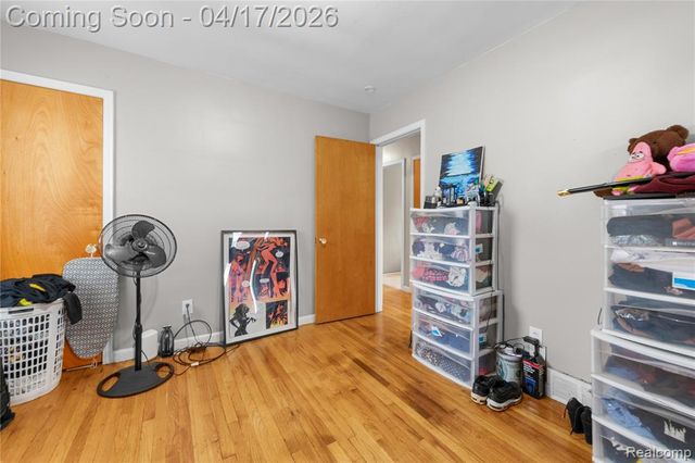 911 Sherbourne Street, Inkster, MI 48141