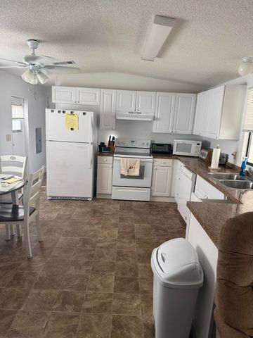 1 SE Gorda Way, Port St. Lucie, Port St Lucie, FL 34952