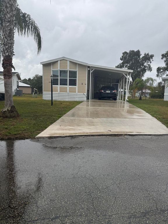 1 SE Gorda Way, Port St. Lucie, Port St Lucie, FL 34952