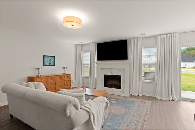 10035 Woodland Cove, Brunswick, GA 31525