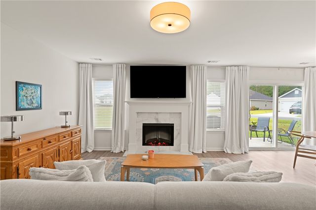 10035 Woodland Cove, Brunswick, GA 31525