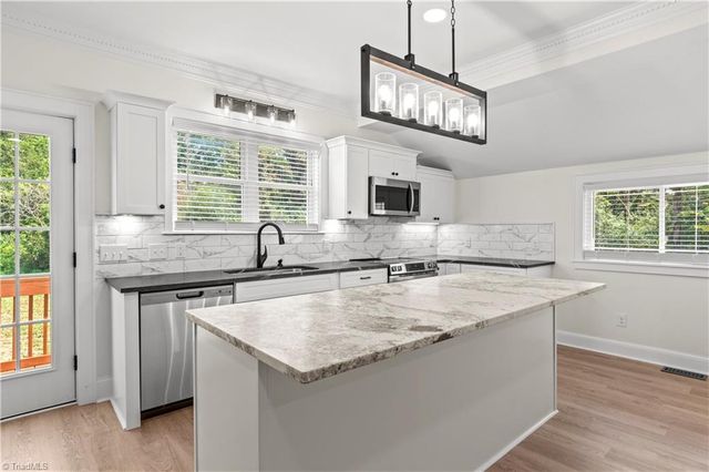 1332 Union Cross Church Road, Yadkinville, NC 27055