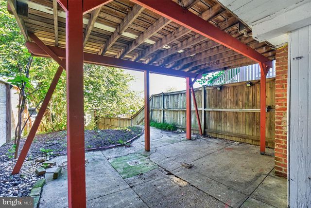 623 FARRAGUT ST NW, Washington, DC 20011