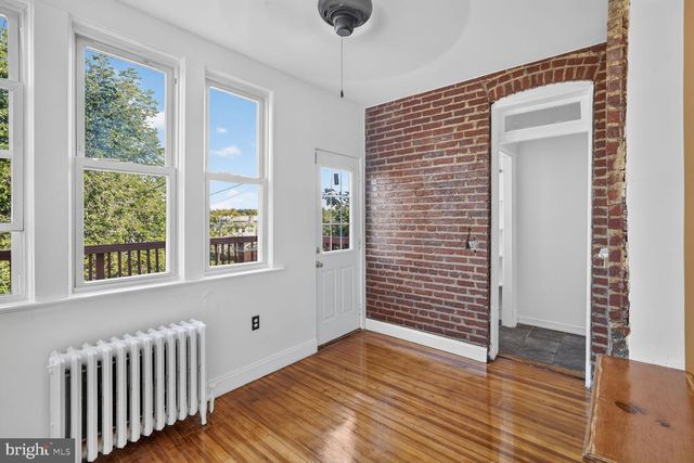 623 FARRAGUT ST NW, Washington, DC 20011