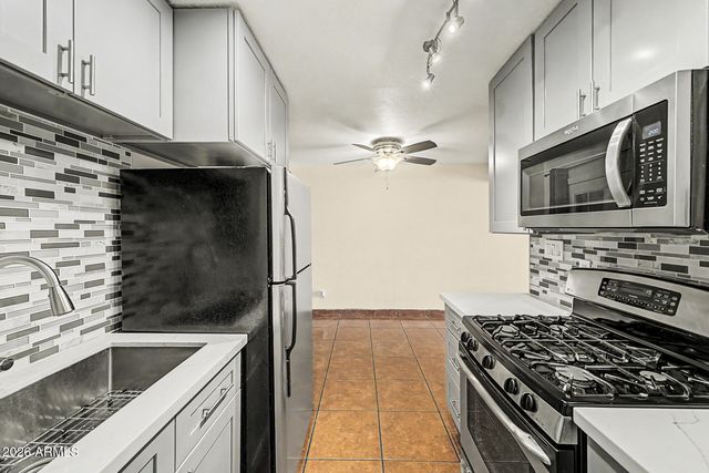 3840 N 43RD Avenue 31, Phoenix, AZ 85031