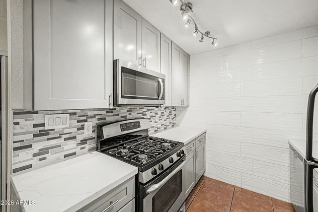 3840 N 43RD Avenue 31, Phoenix, AZ 85031