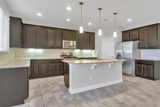 1908 Granite Springs RD, Leander, TX 78641