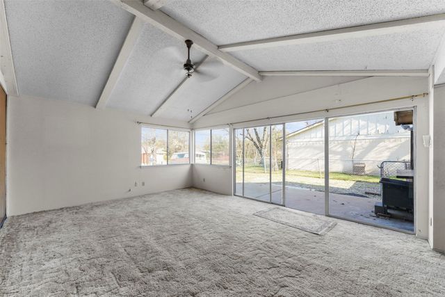 5202 Chestnut Place, Garland, TX 75043