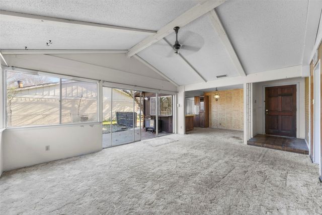 5202 Chestnut Place, Garland, TX 75043