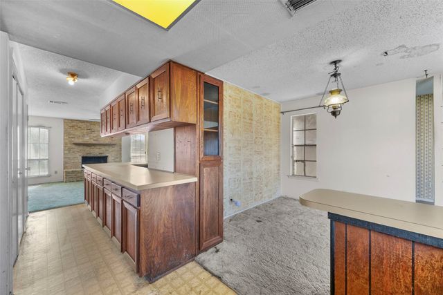 5202 Chestnut Place, Garland, TX 75043