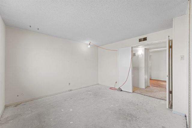 5202 Chestnut Place, Garland, TX 75043