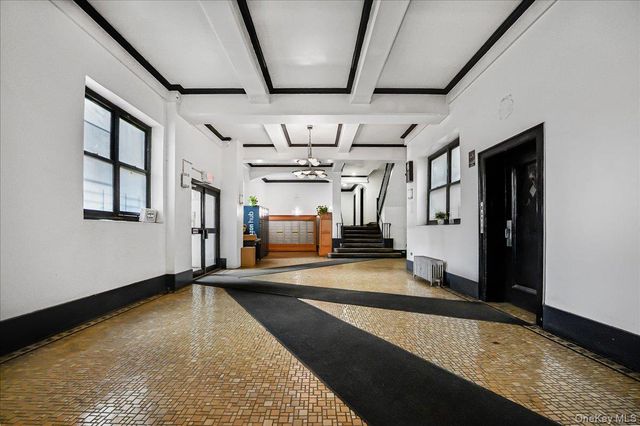 50-05 43rd Avenue 1M, Woodside, NY 11377