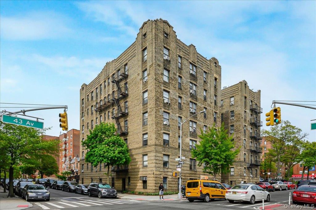 50-05 43rd Avenue 1M, Woodside, NY 11377