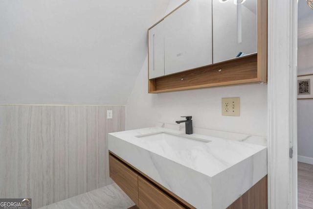 11260 Houze Road, Roswell, GA 30076