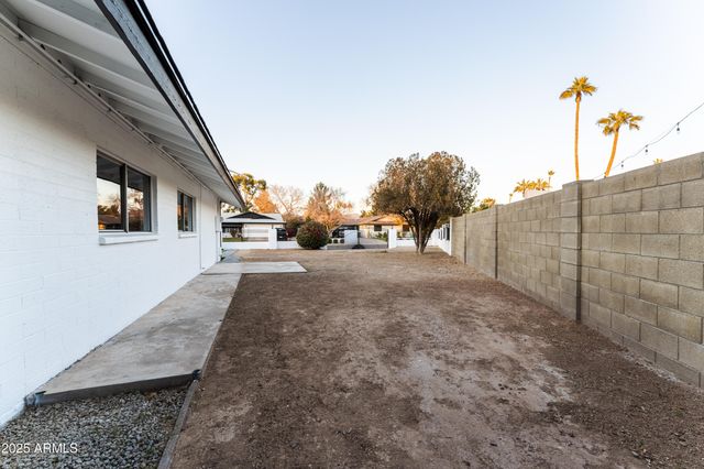 1743 W BUTLER Drive, Phoenix, AZ 85021