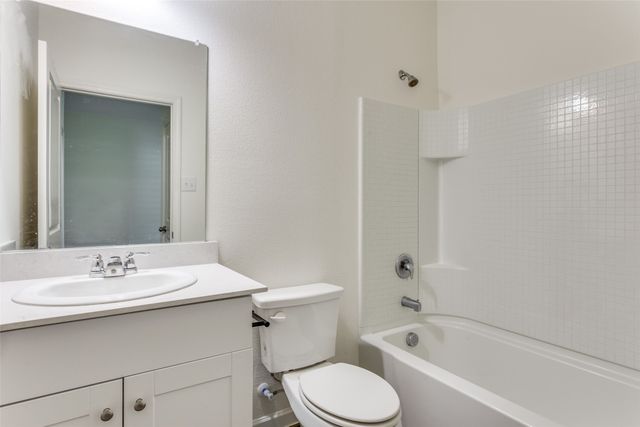 5549 Ladytown Lane, Fort Worth, TX 76036