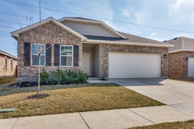 5549 Ladytown Lane, Fort Worth, TX 76036